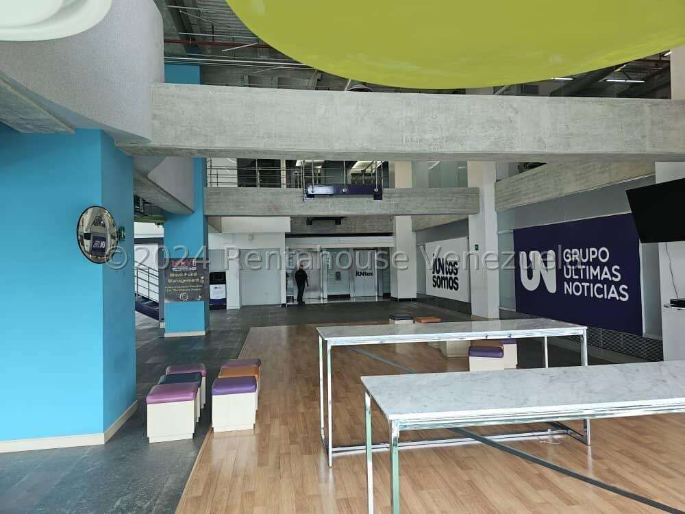 Oficina en La Urbina, Caracas