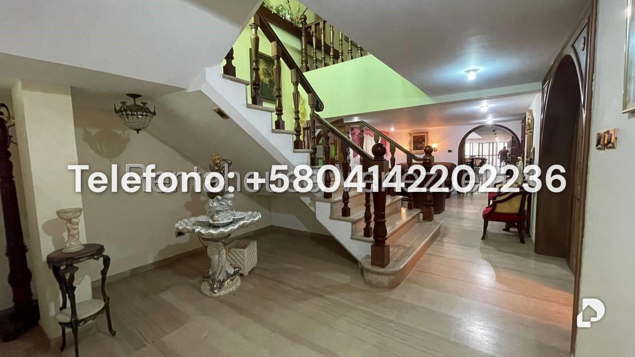 Casa en Prados del Este, Caracas – 3
