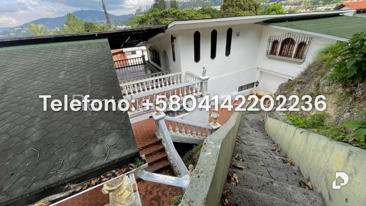 Casa en Prados del Este, Caracas – 34
