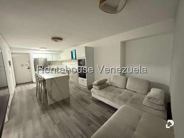 Apartment in Los Palos Grandes, Caracas – 1