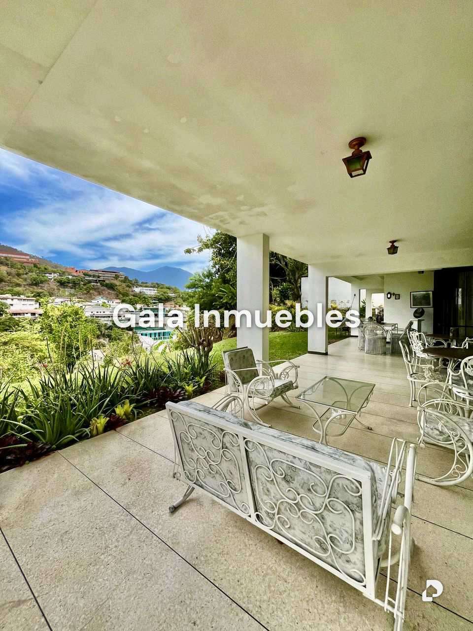 Casa en Prados del Este, Caracas – 9
