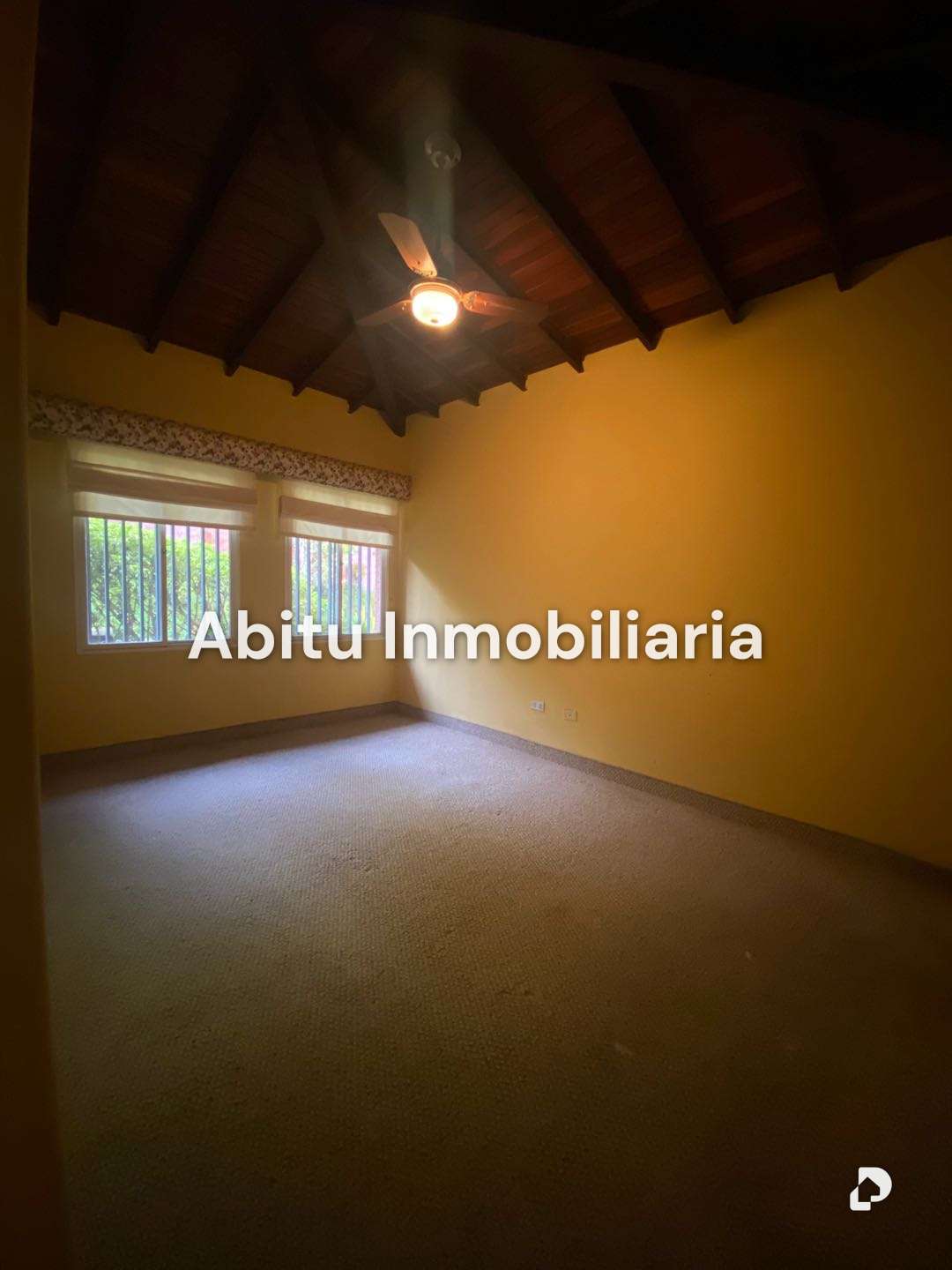 Casa en Alto Hatillo, Caracas – 13