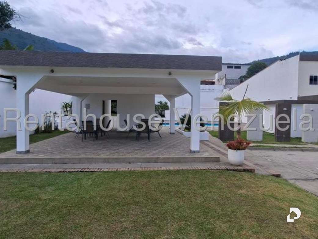 Townhouse en Parroquia Lasso de la Vega, Mérida – 22