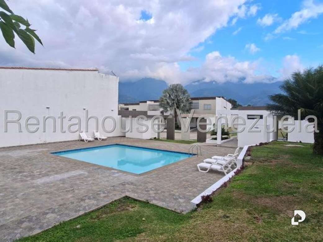 Townhouse en Parroquia Lasso de la Vega, Mérida – 23