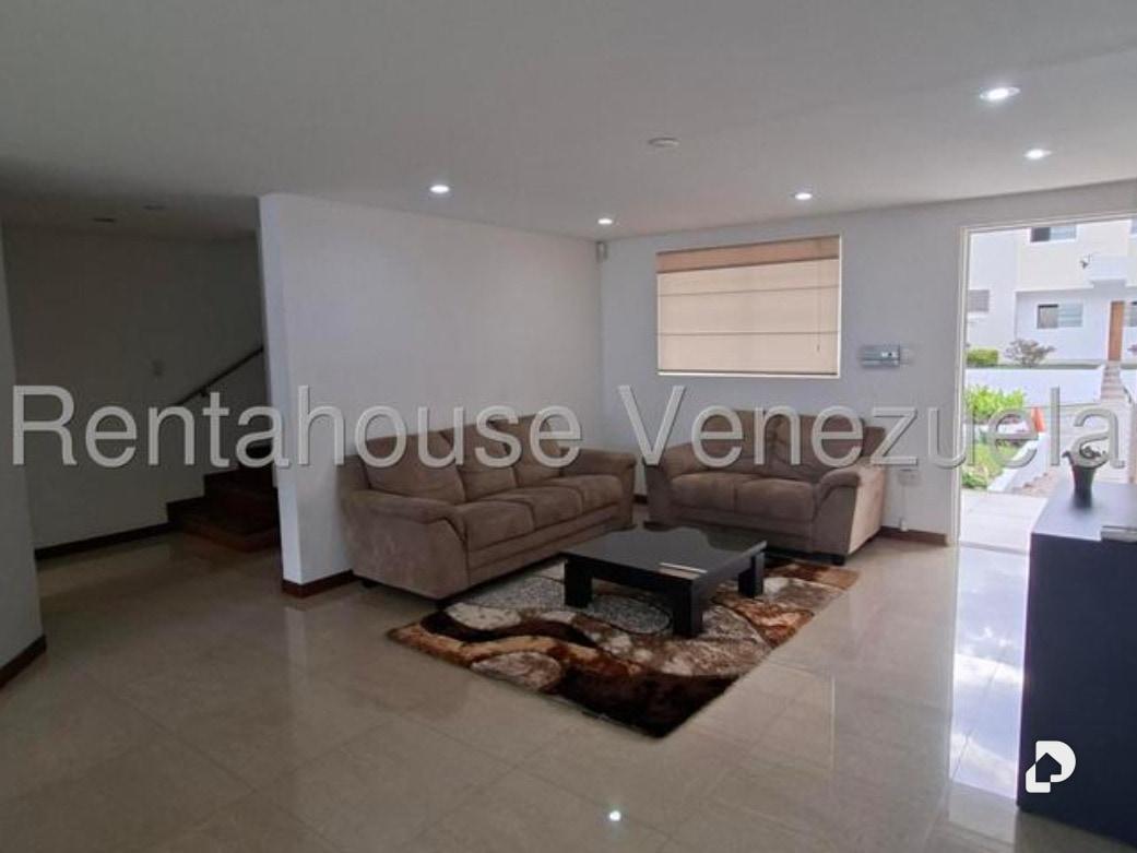 Townhouse en Parroquia Lasso de la Vega, Mérida – 3