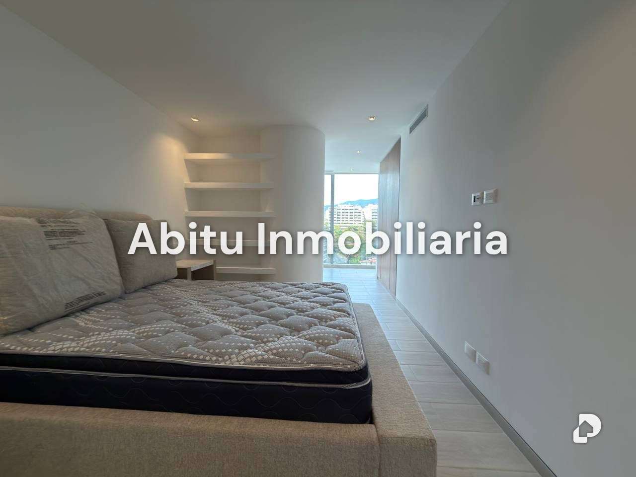 Apartamento en Las Mercedes, Caracas – 10