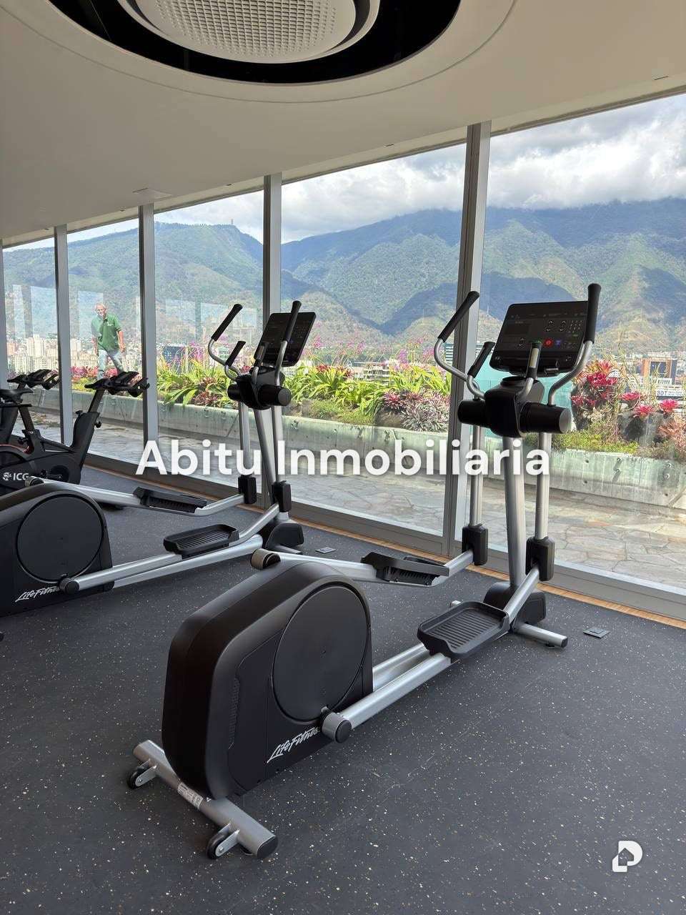 Apartamento en Las Mercedes, Caracas – 14
