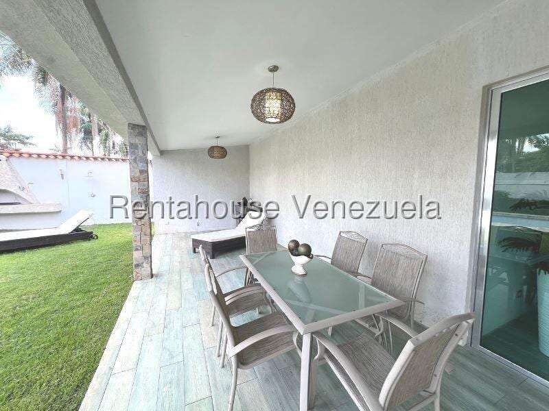 Casa en Guataparo Country Club, Valencia