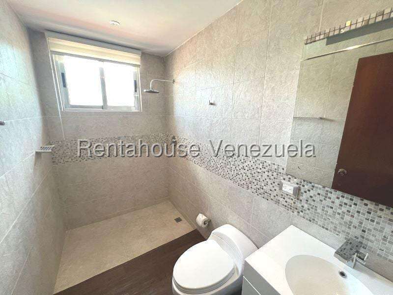 Casa en Guataparo Country Club, Valencia
