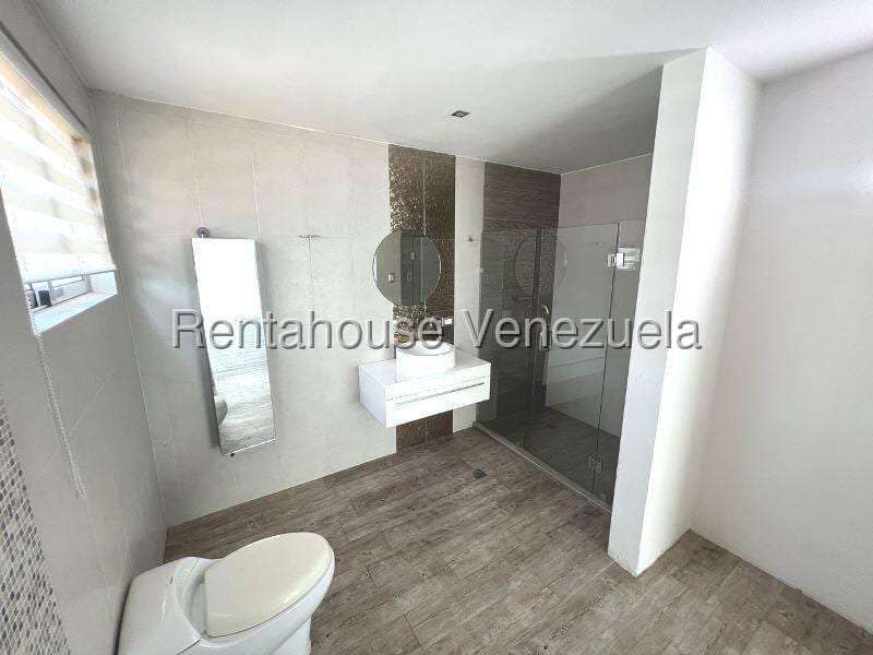 Casa en Guataparo Country Club, Valencia