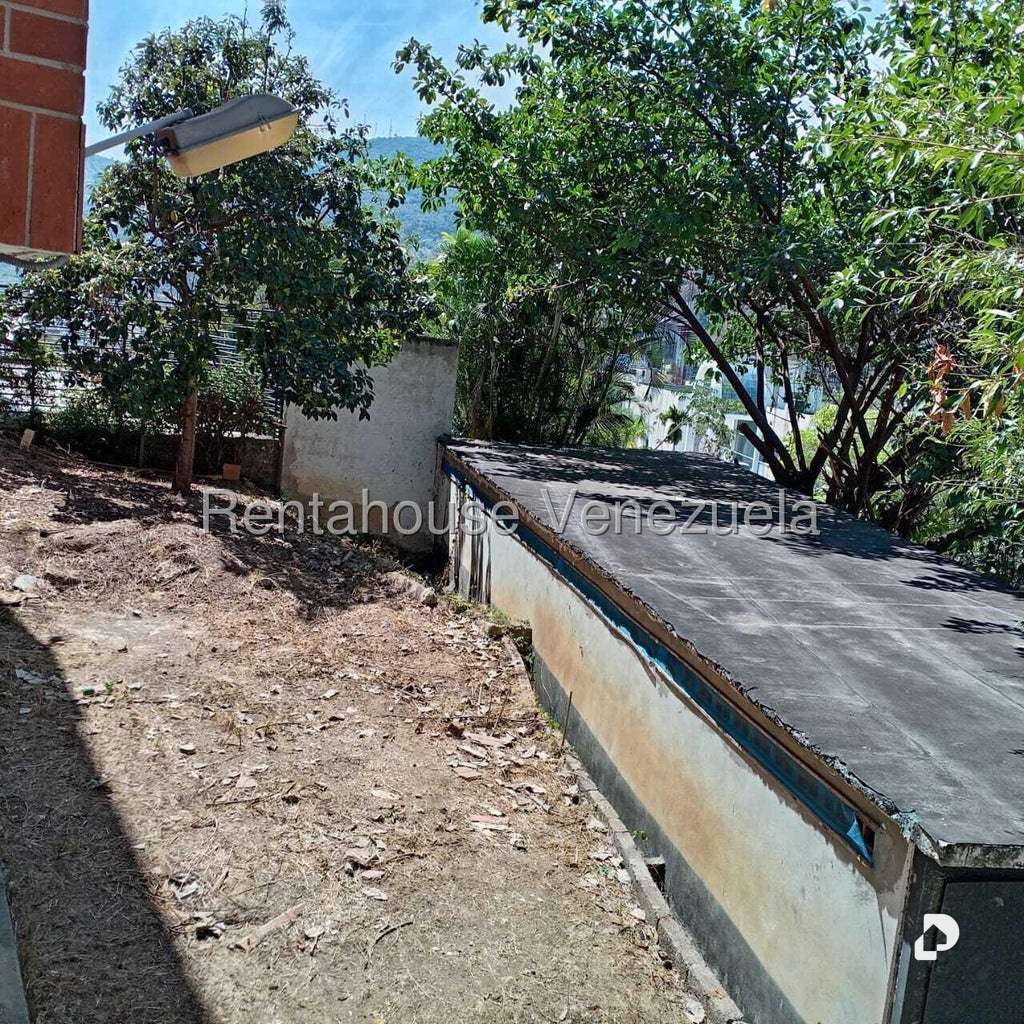 Casa en La Trinidad, Caracas – 14