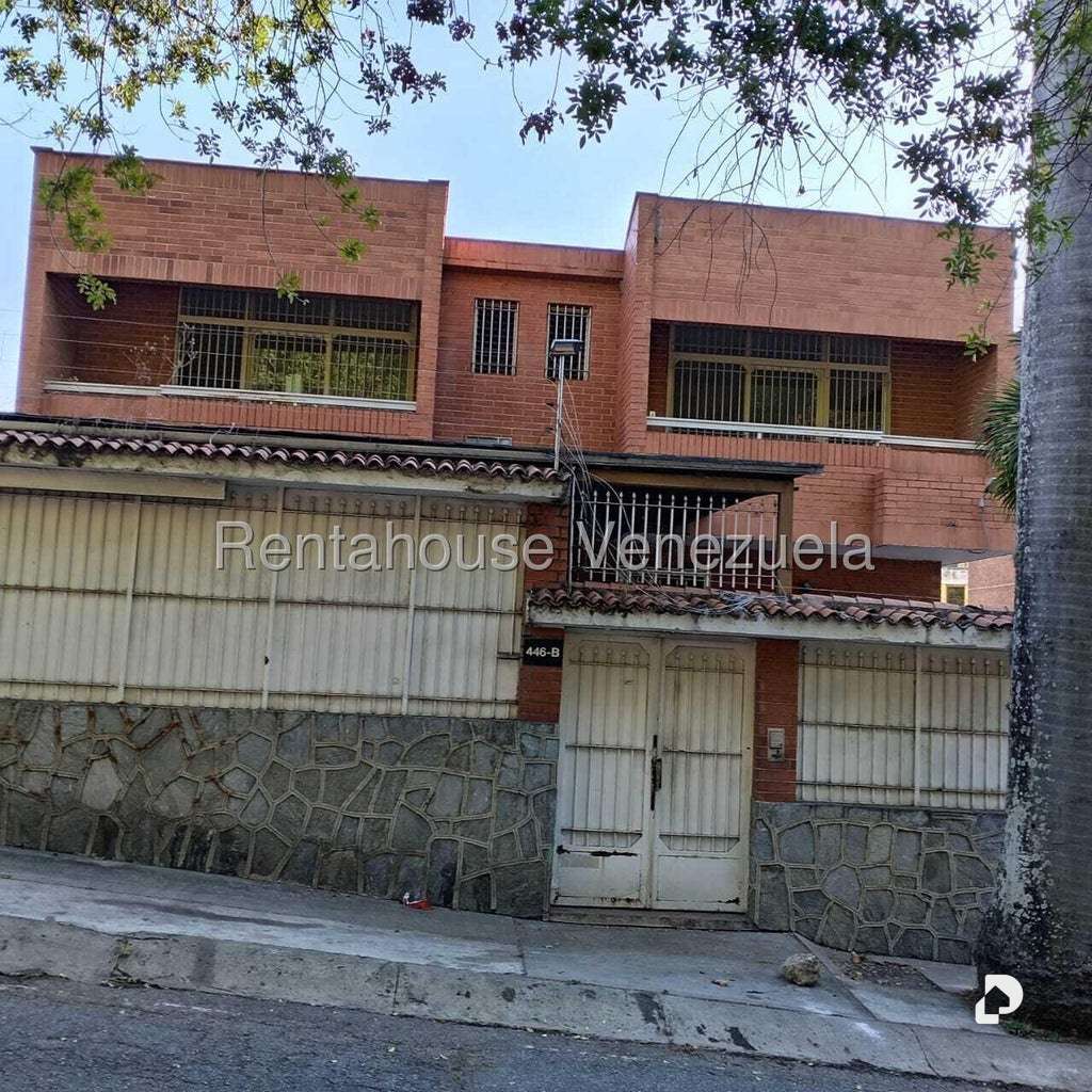 Casa en La Trinidad, Caracas – 2