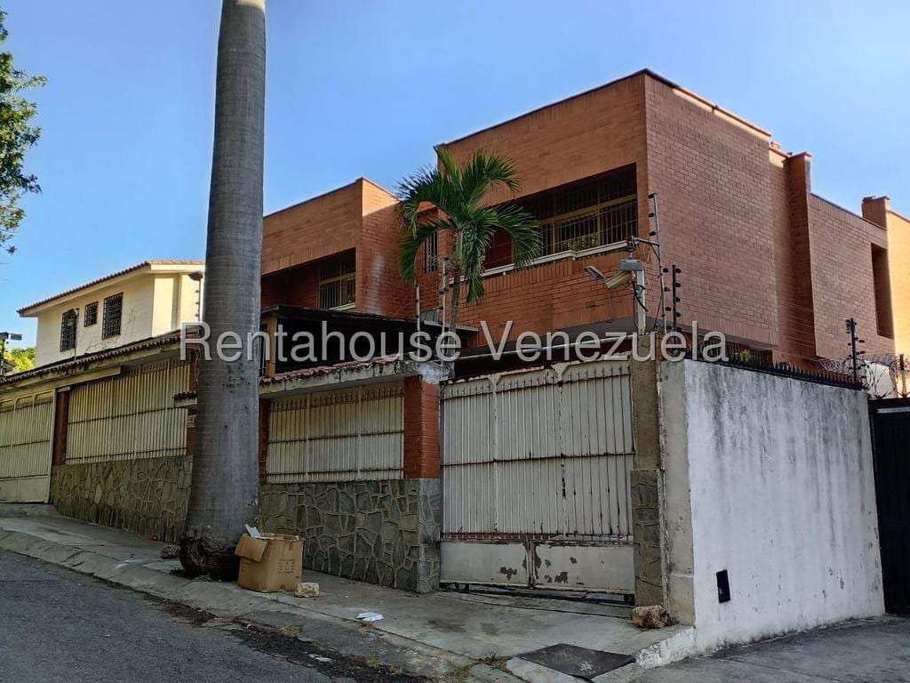 House in La Trinidad, Caracas - 1