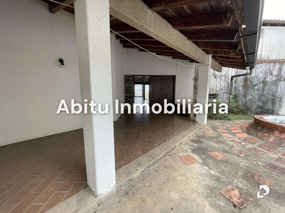 House in Lomas del Mirador, Caracas – 8