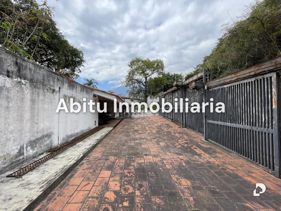House in Lomas del Mirador, Caracas – 4