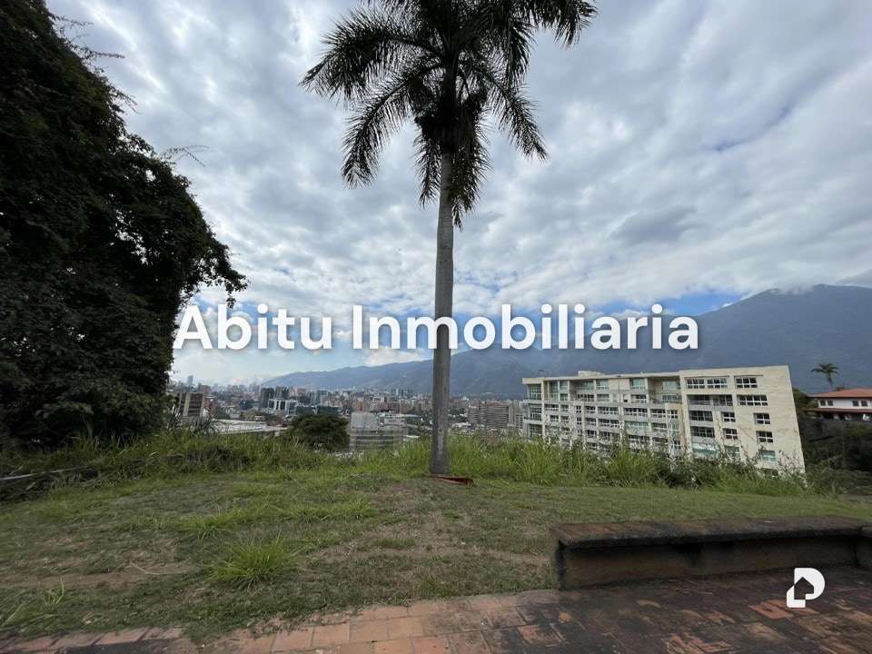 House in Lomas del Mirador, Caracas – 3