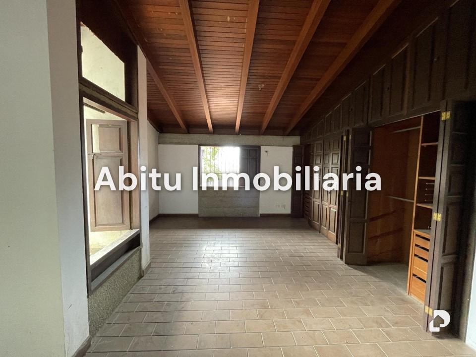House in Lomas del Mirador, Caracas – 5