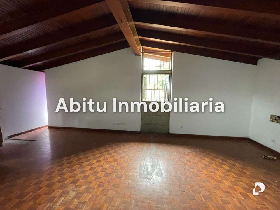 House in Lomas del Mirador, Caracas – 6
