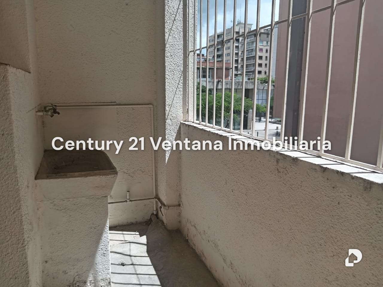 Oficina en El Bosque, Caracas – 3