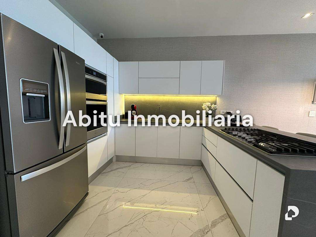 Apartamento en Las Mercedes, Caracas – 18