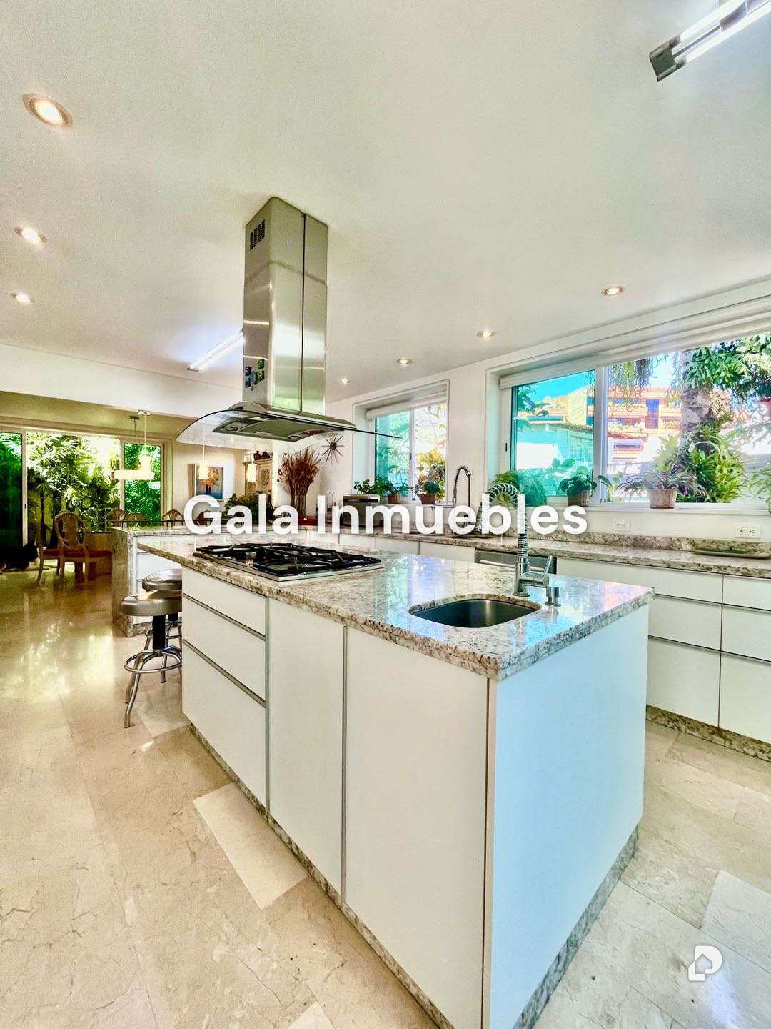 Casa en Sebucan, Caracas – 15