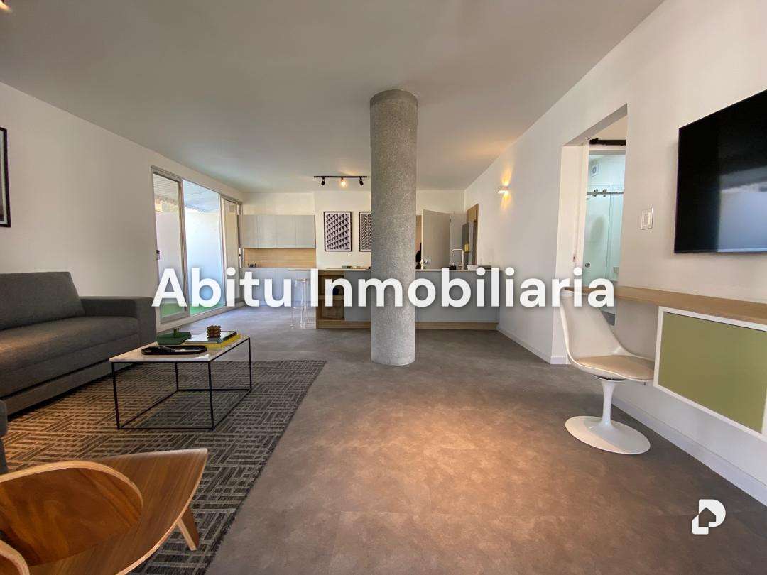 Apartamento en Los Palos Grandes, Caracas – 12
