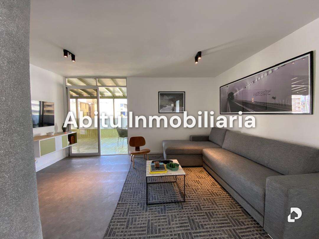 Apartamento en Los Palos Grandes, Caracas – 8