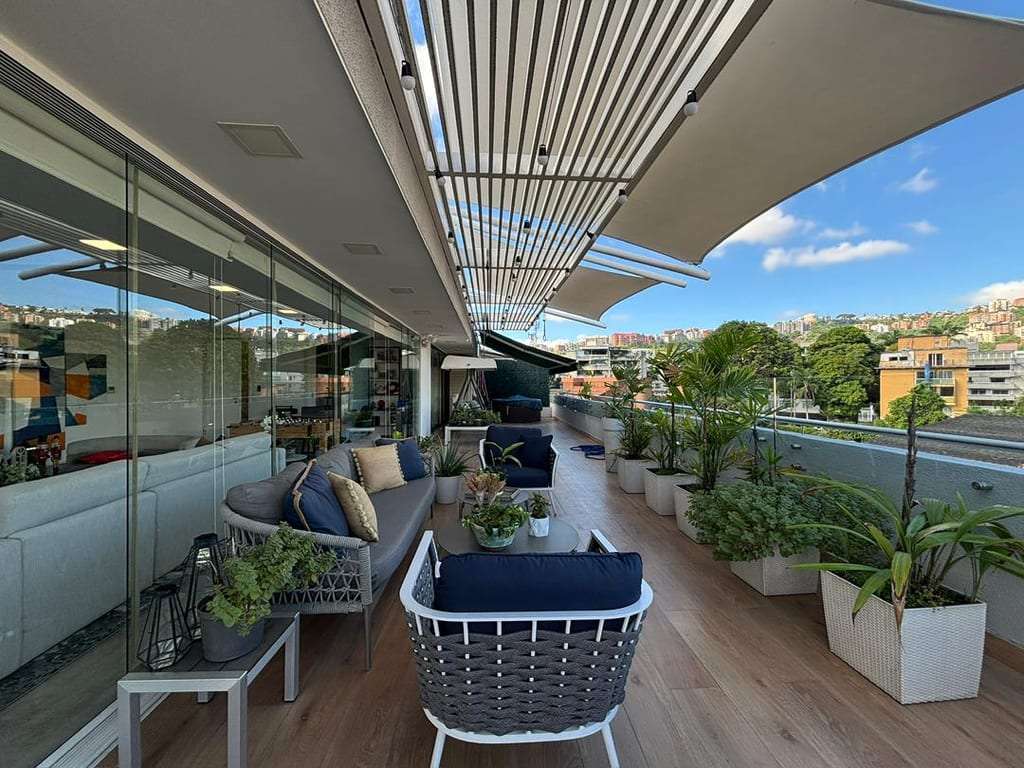 Penthouse en Los Naranjos (Las Mercedes), Caracas