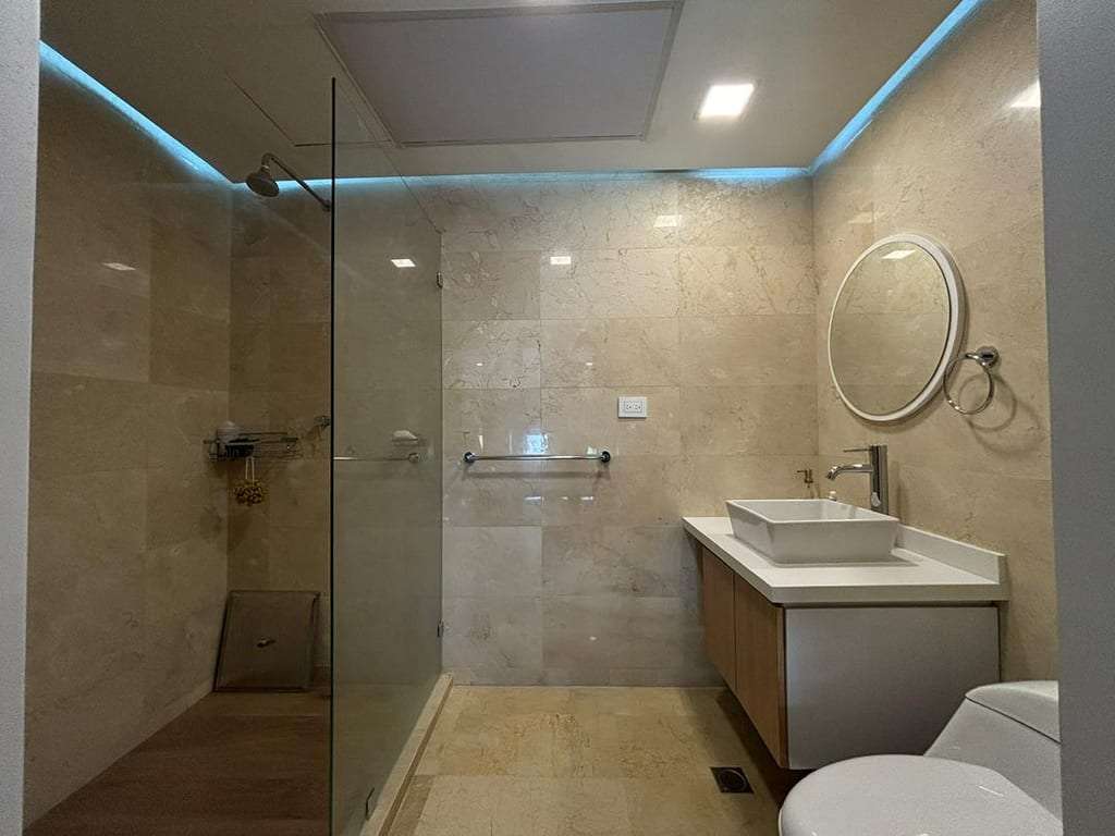 Penthouse en Los Naranjos (Las Mercedes), Caracas