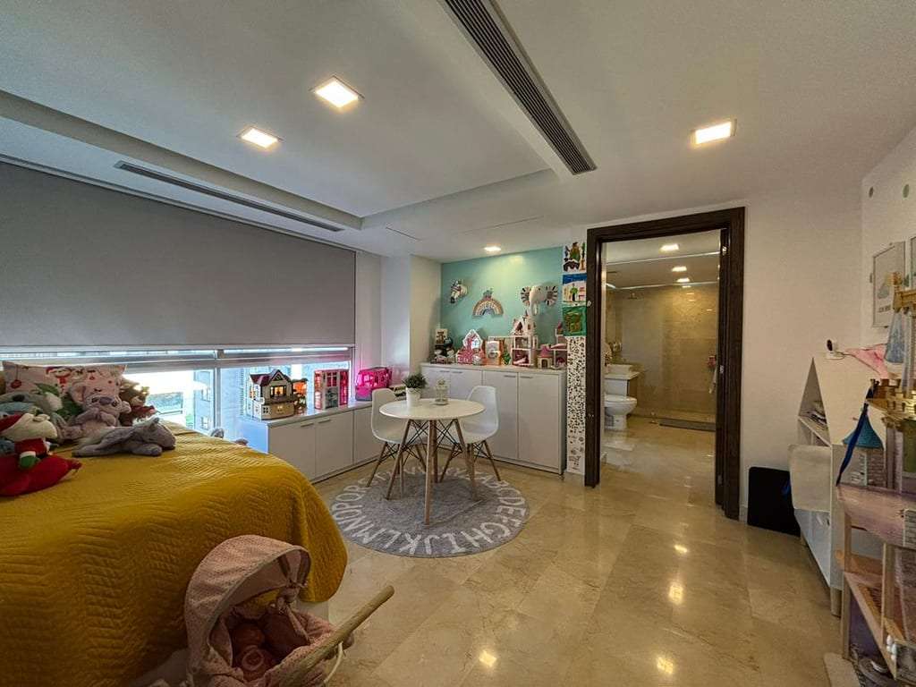Penthouse en Los Naranjos (Las Mercedes), Caracas