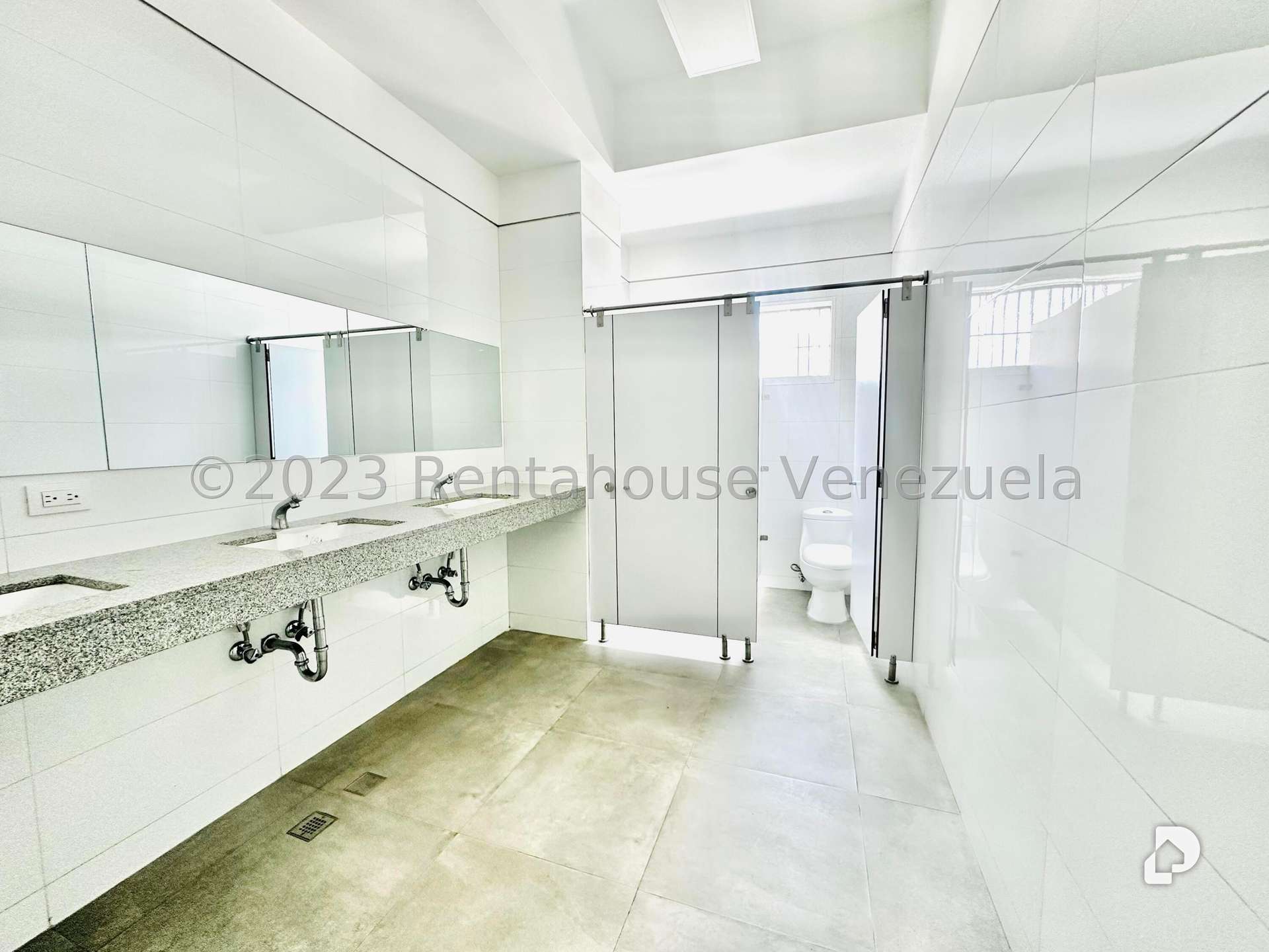 Edificio en Chacao, Caracas – 23