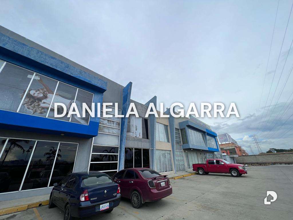 Local comercial en Industrial Castillito, Valencia – 4