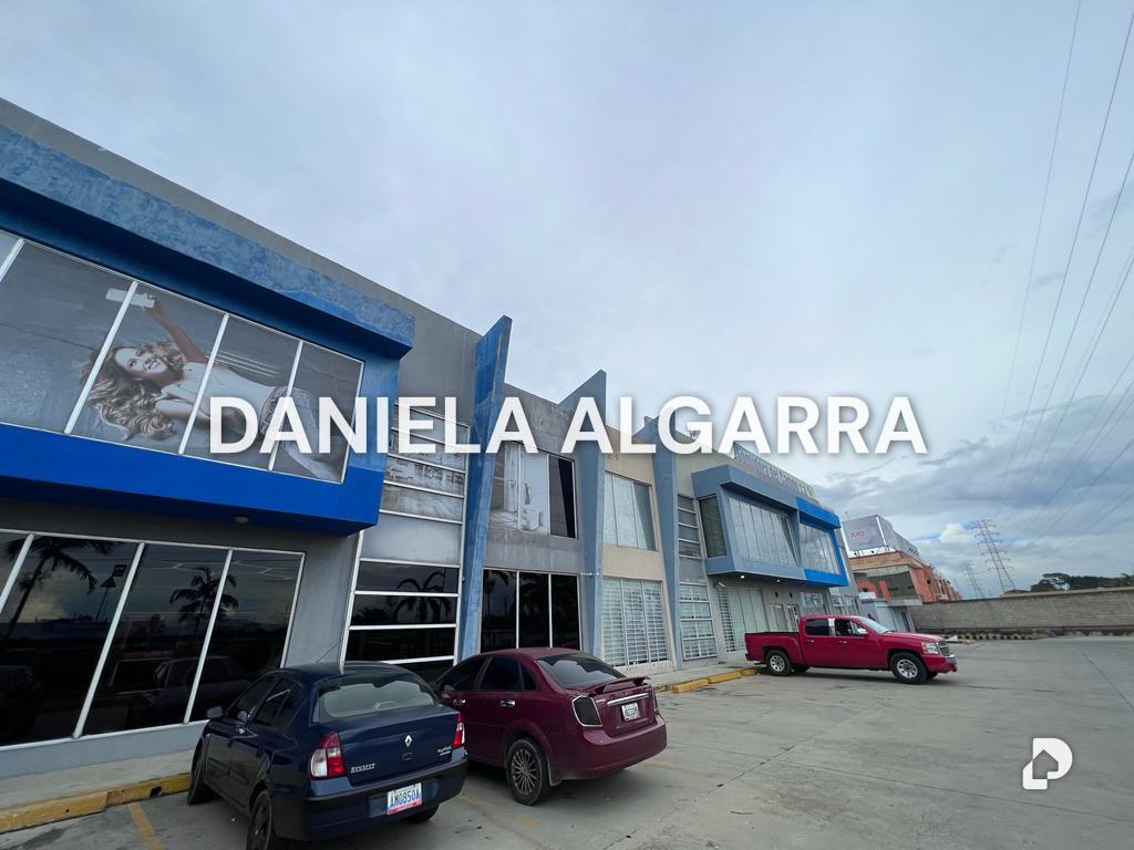 Local comercial en Industrial Castillito, Valencia – 4