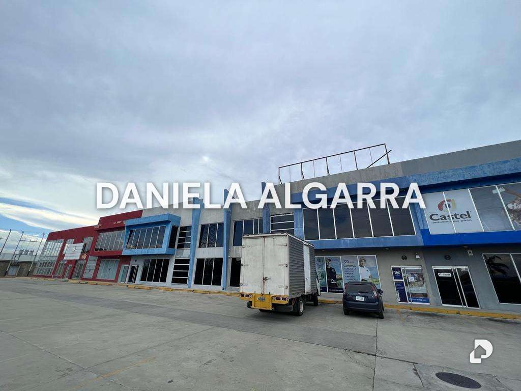 Local comercial en Industrial Castillito, Valencia – 1