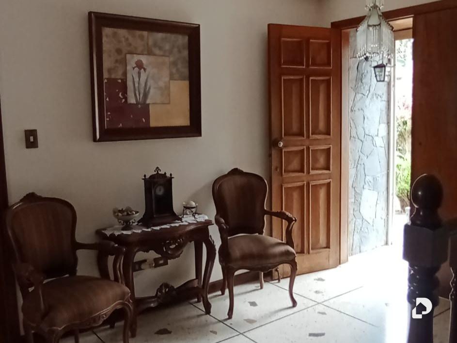 Casa en Prados del Este, Baruta – 2