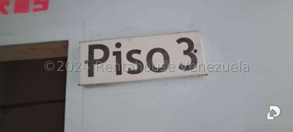 Local comercial en Catia, Caracas – 16
