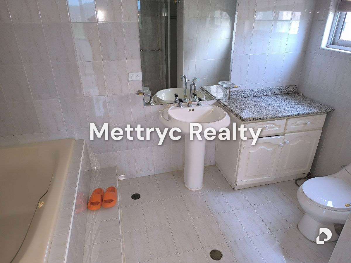 Apartamento en Terrazas de Los Nísperos, Valencia – 30