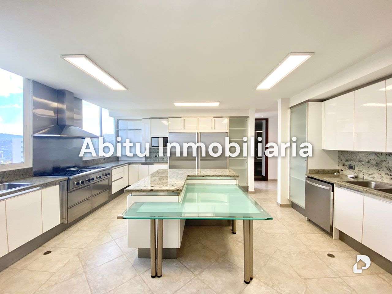 Apartamento en Altamira, Caracas – 10