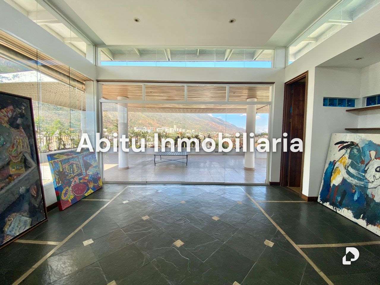 Apartamento en Altamira, Caracas – 3