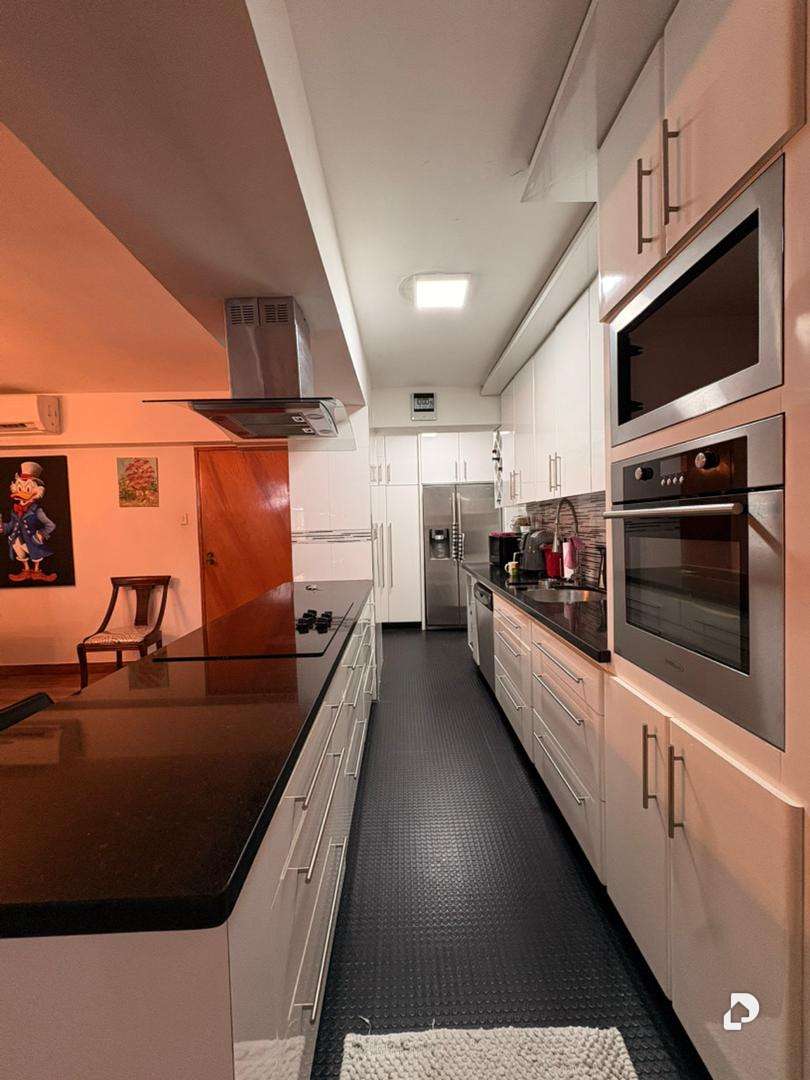 Apartment in Chacao, Caracas – 10