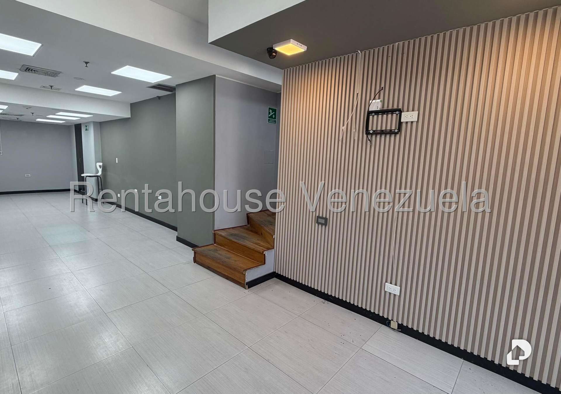 Local comercial en San Bernardino, Caracas – 11