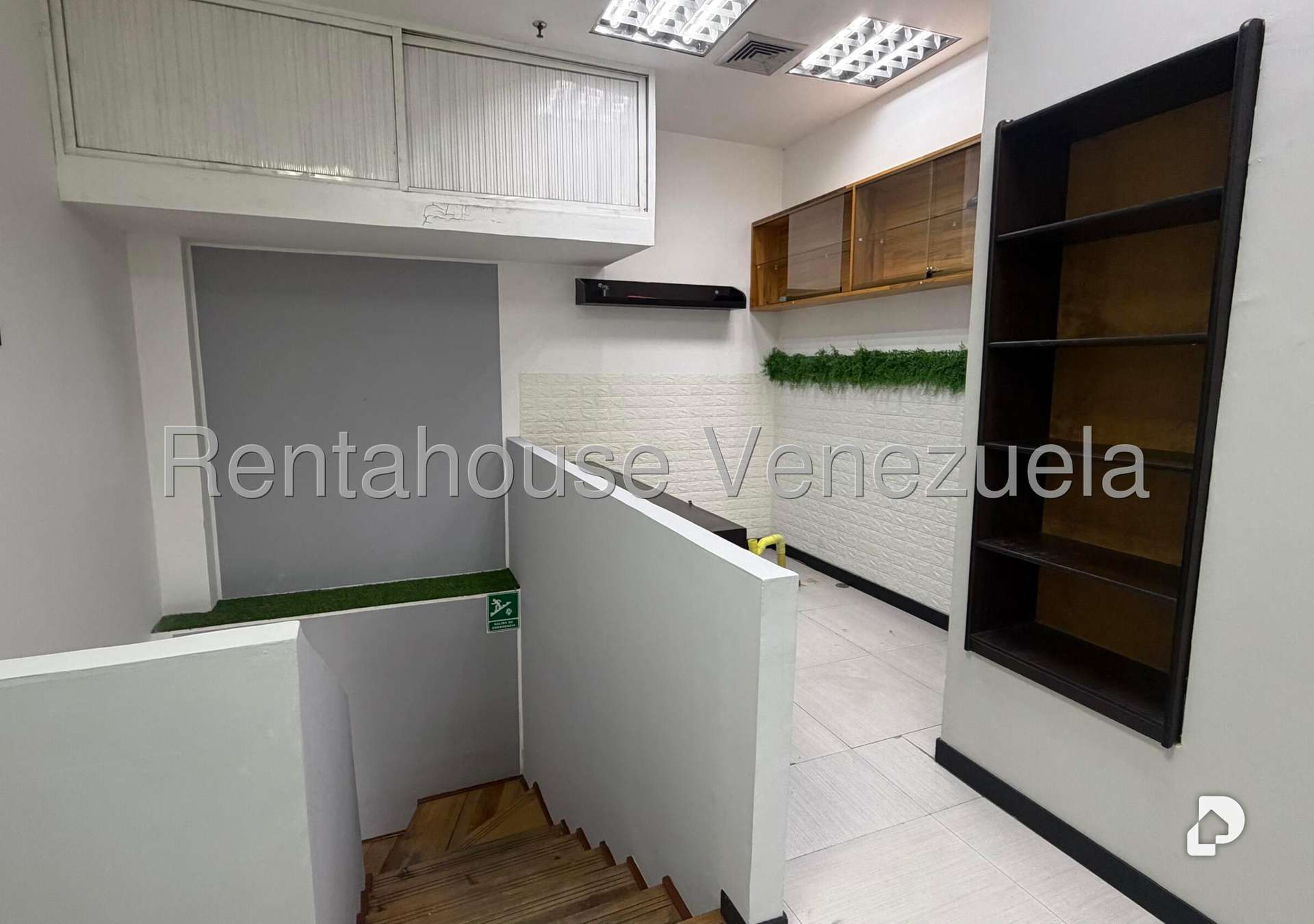 Local comercial en San Bernardino, Caracas – 33