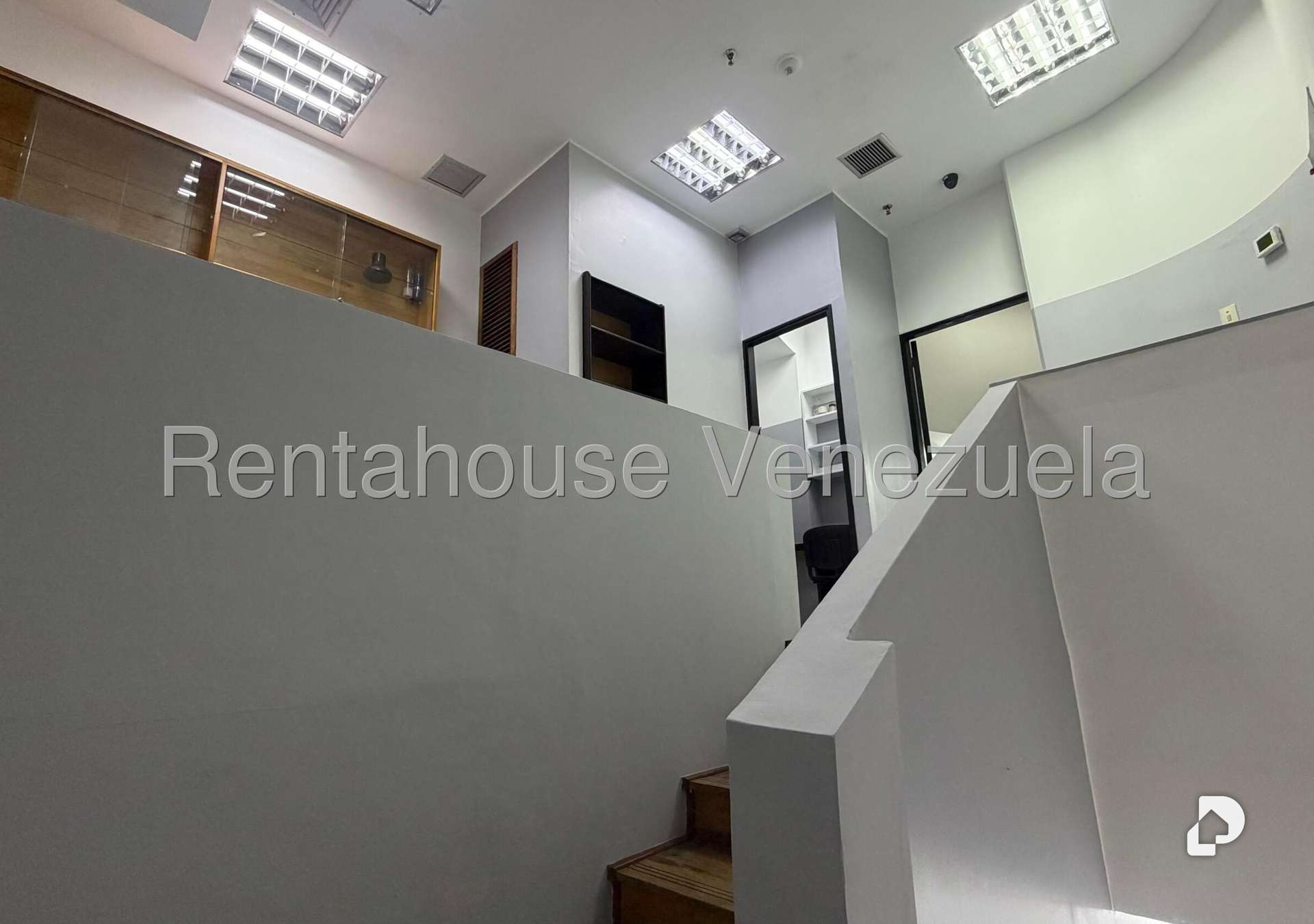 Local comercial en San Bernardino, Caracas – 20