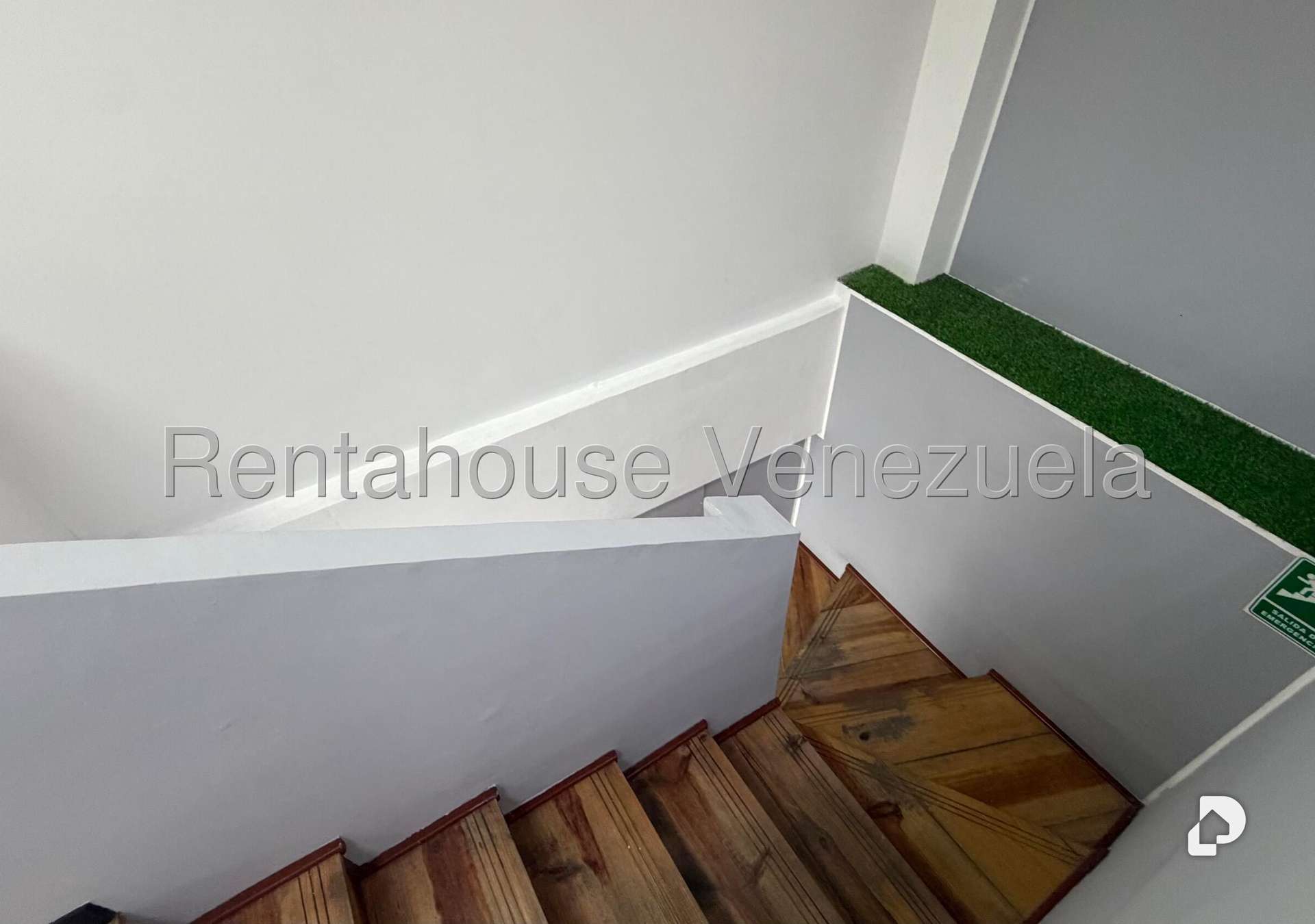 Local comercial en San Bernardino, Caracas – 22