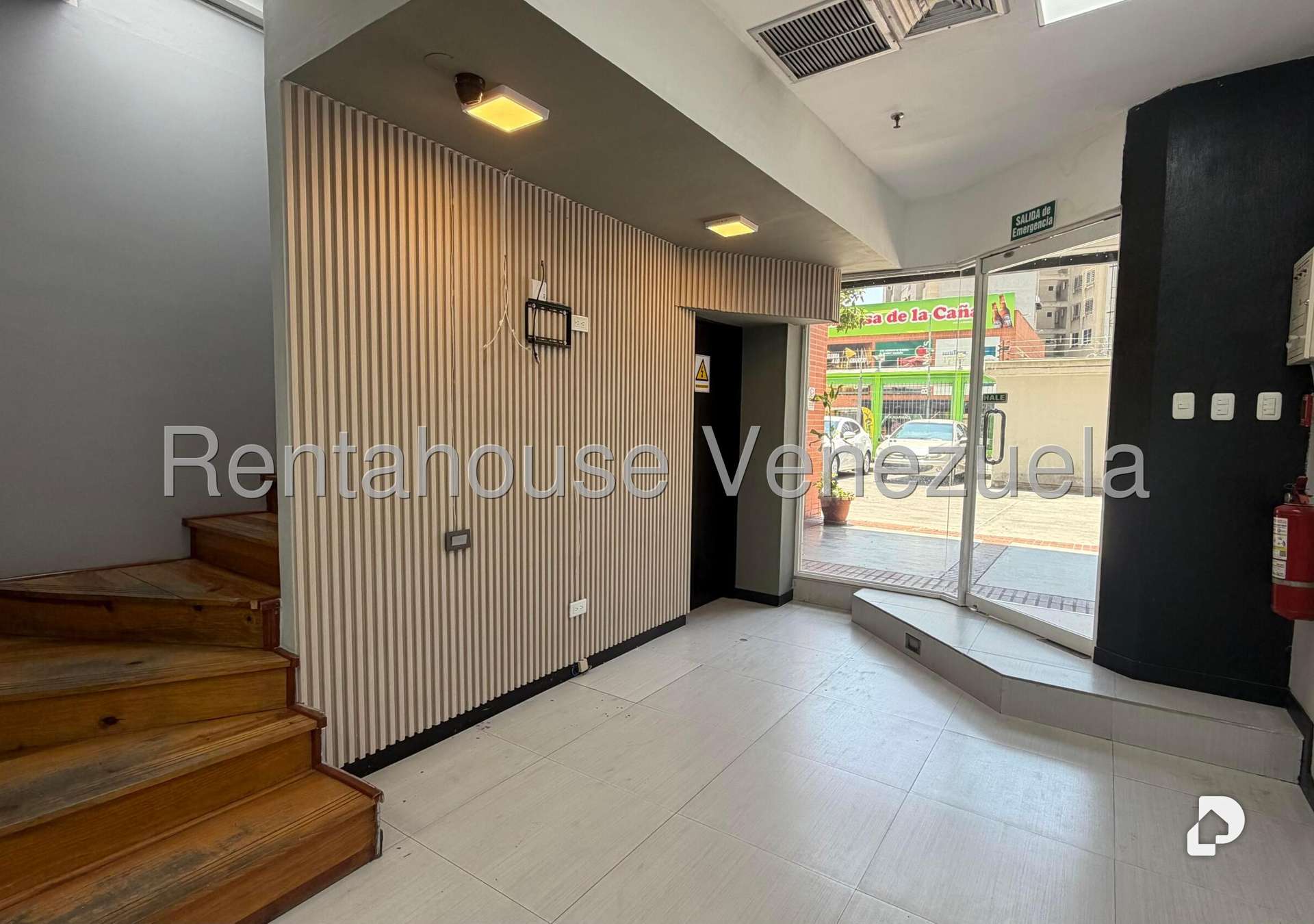 Local comercial en San Bernardino, Caracas – 14