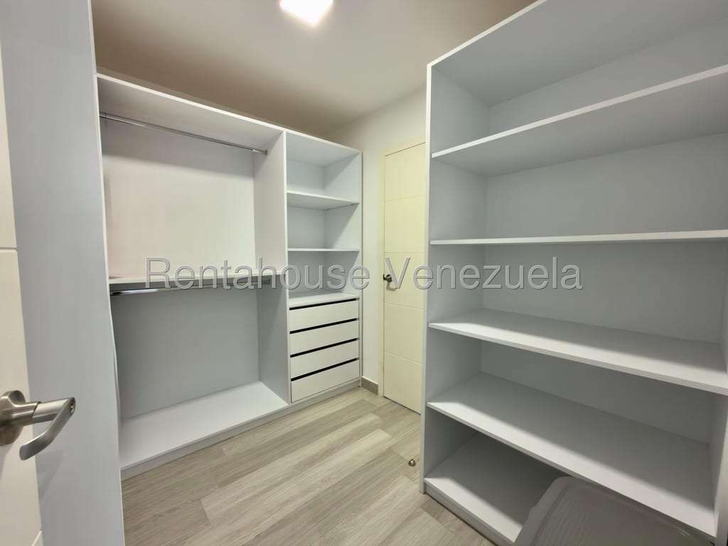 Casa en El Cafetal, Caracas