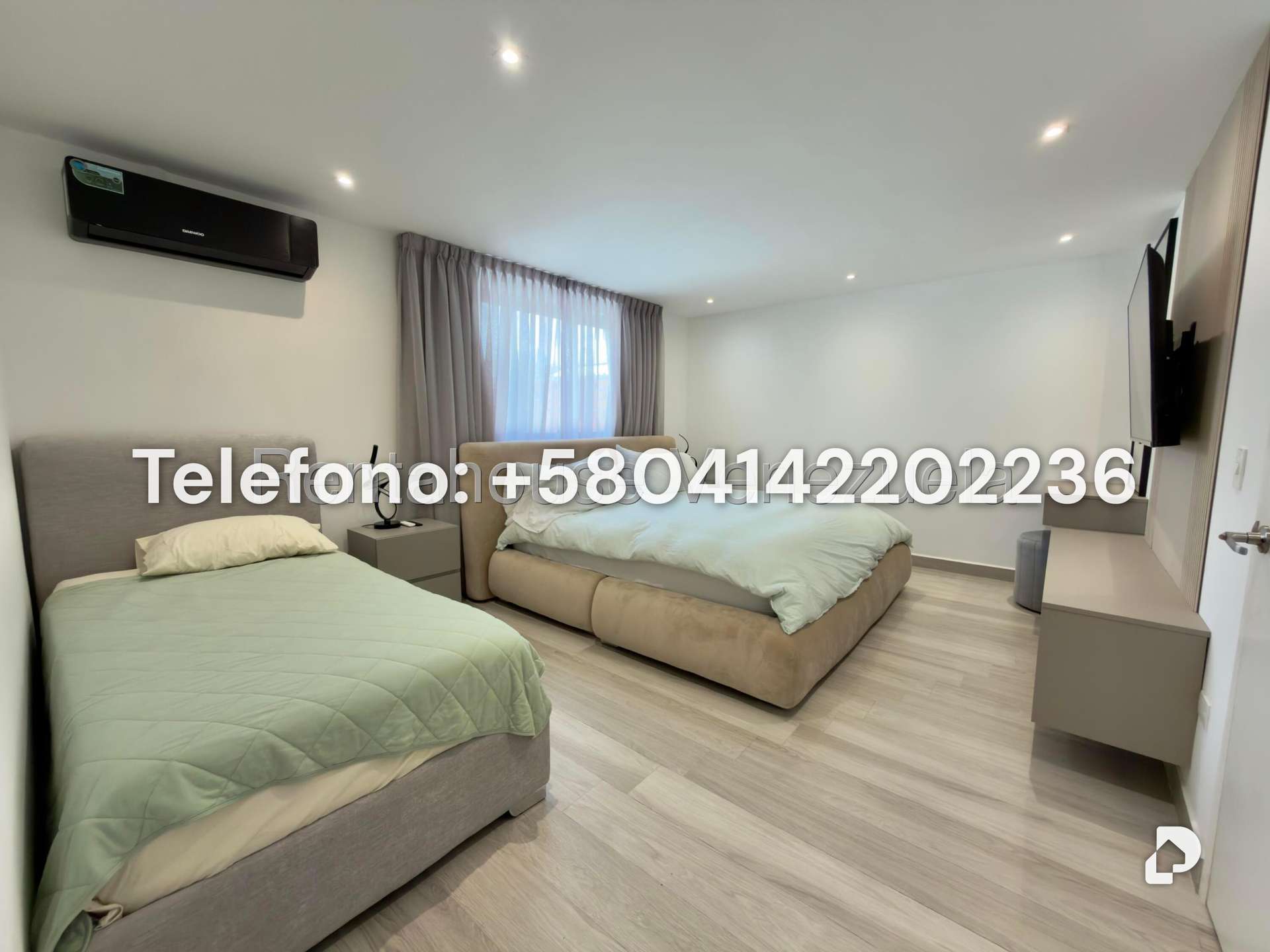 Casa en El Cafetal, Caracas – 30