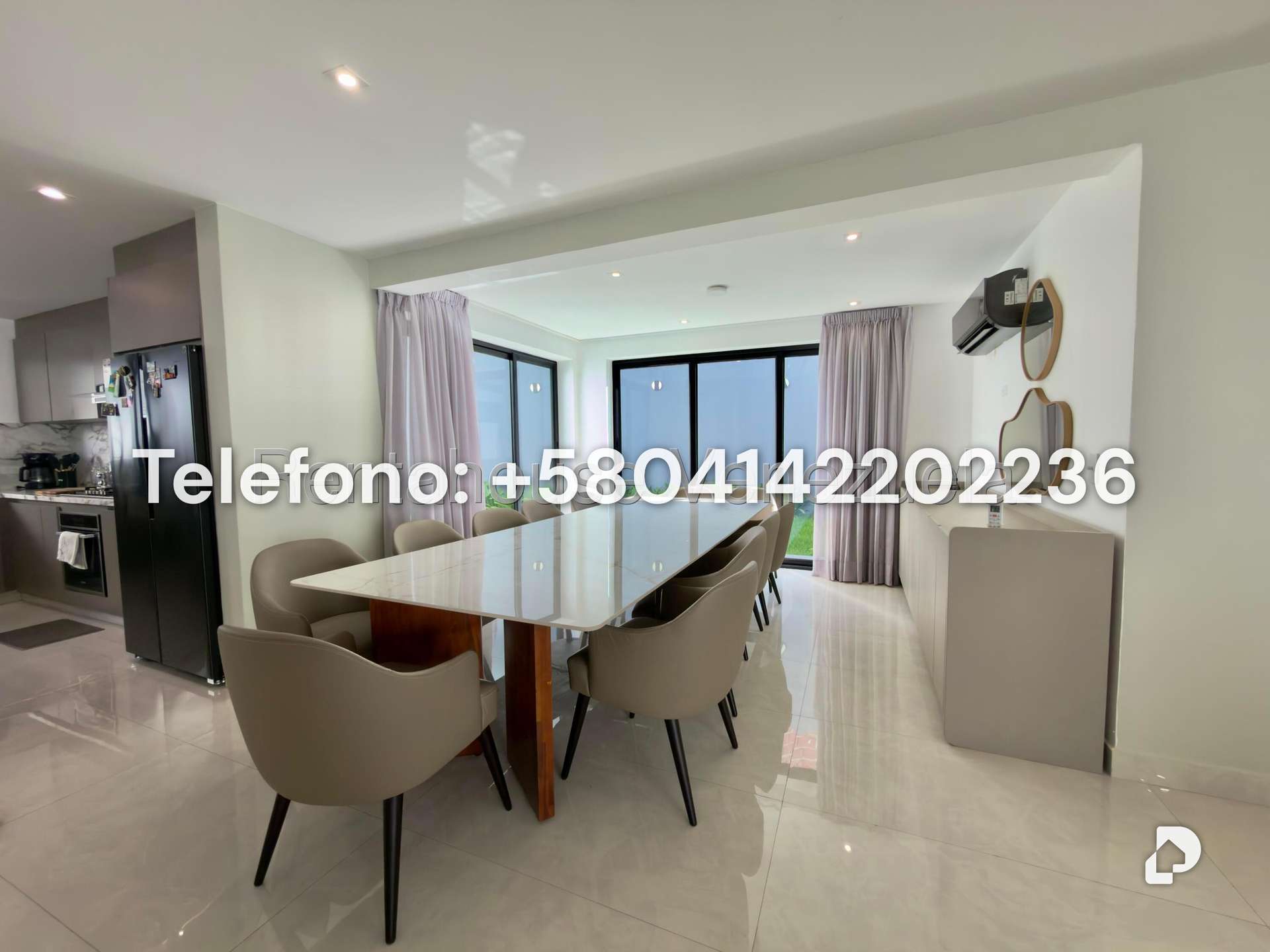 Casa en El Cafetal, Caracas – 11