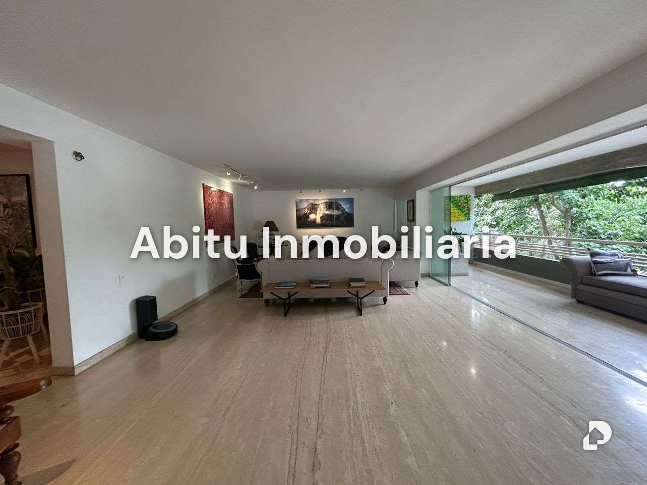 Apartamento en Altamira, Caracas – 7