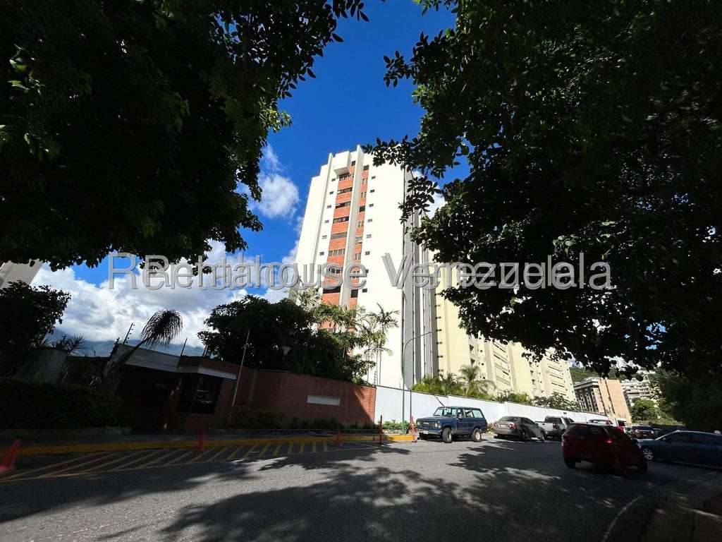 Apartamento en Las Mesetas de Santa Rosa de Lima, Caracas - 1